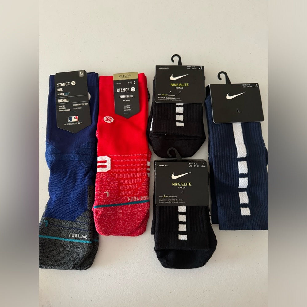 5 Pairs of Performance Cushioned Socks - Stance and Nike